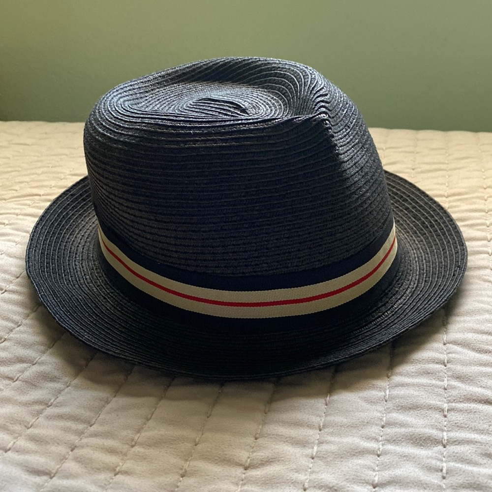 Black Small Brimmed Fedora Hat